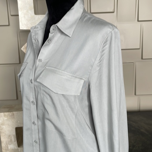 Downeast shirt top gray long sleeve button up front collared Size Large - Picture 6 of 10